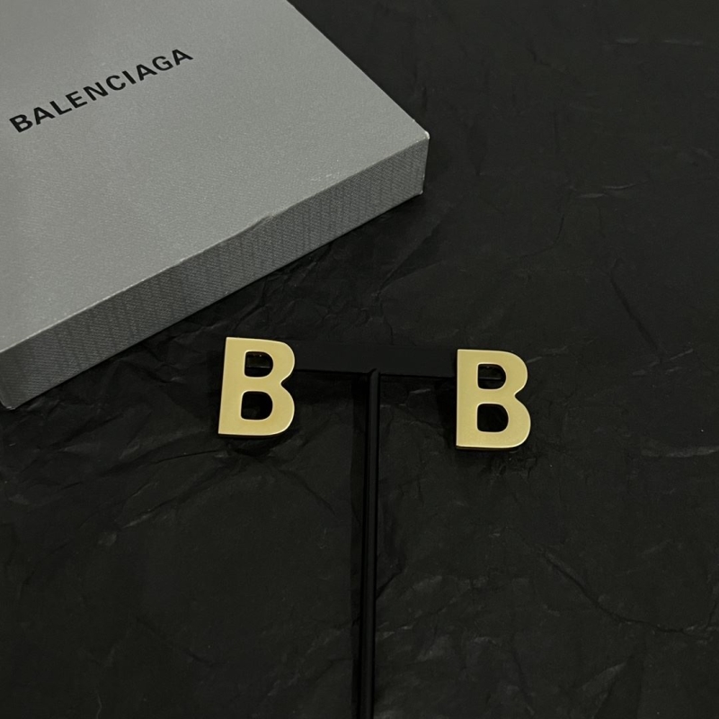 Ba1en*iaga earrings